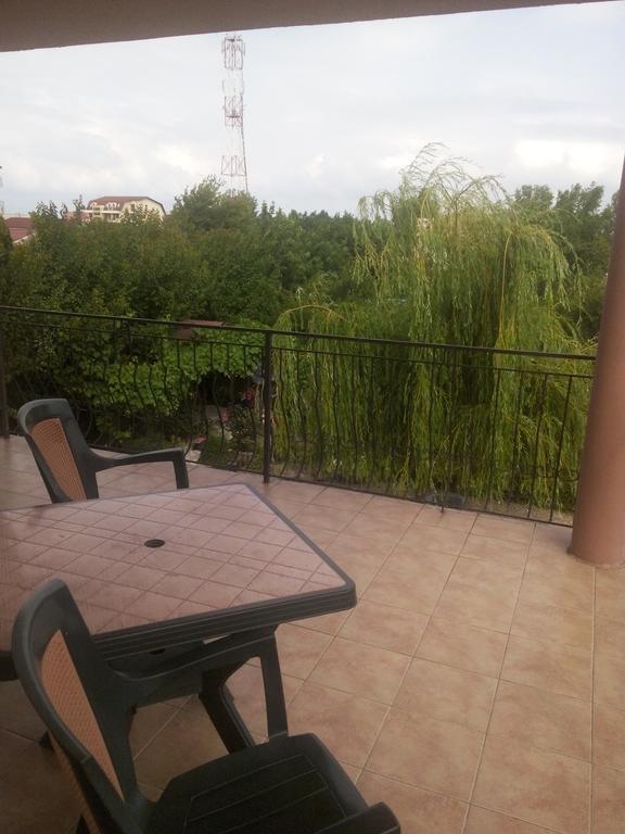 Casa Dalena Hotel Костинещи Екстериор снимка