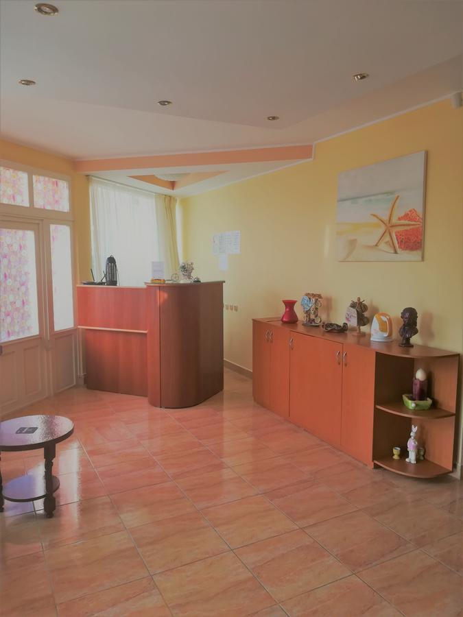 Casa Dalena Hotel Костинещи Екстериор снимка