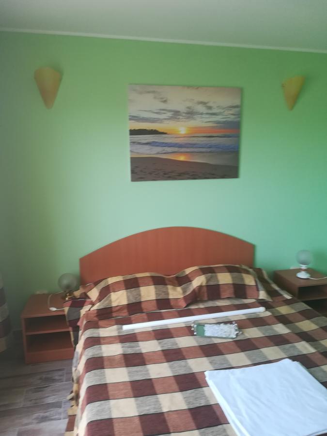 Casa Dalena Hotel Костинещи Екстериор снимка